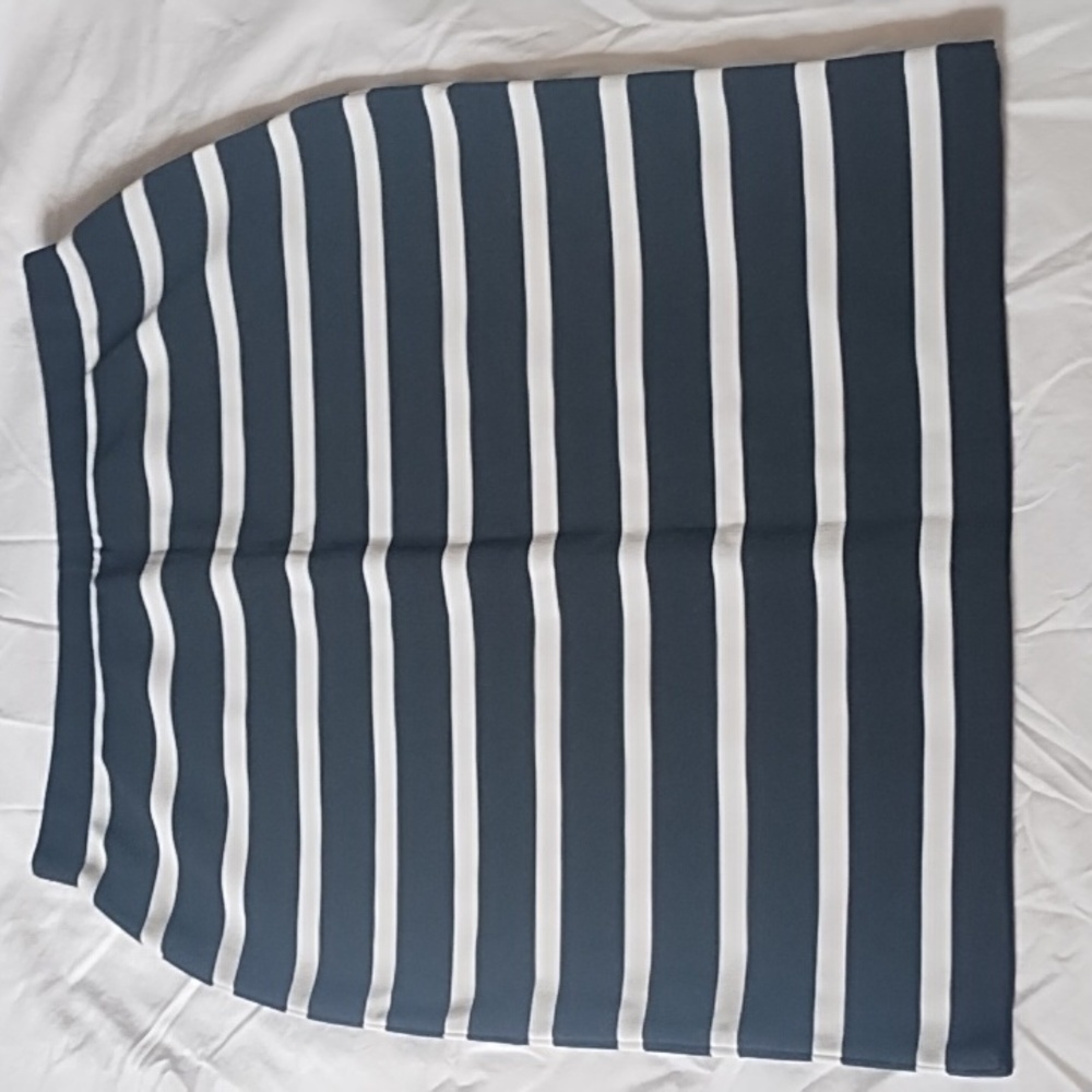 Liz Claiborne Striped Knit Pencil Skirt SzMed